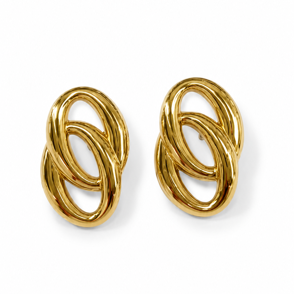 Aretes Caro.