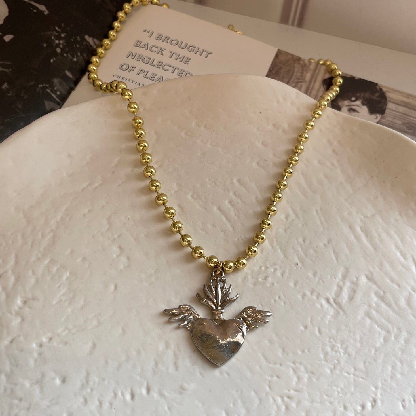 Collar Ángel.