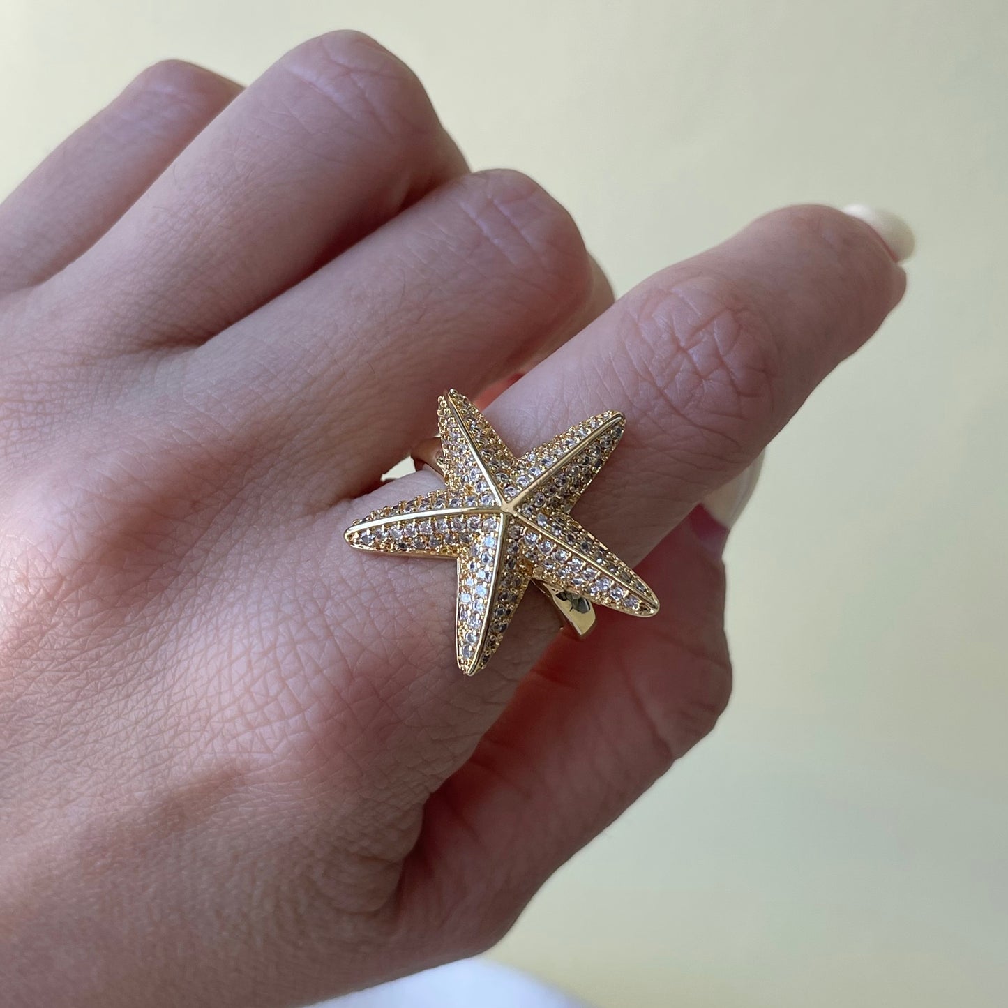 Anillo Ariel.
