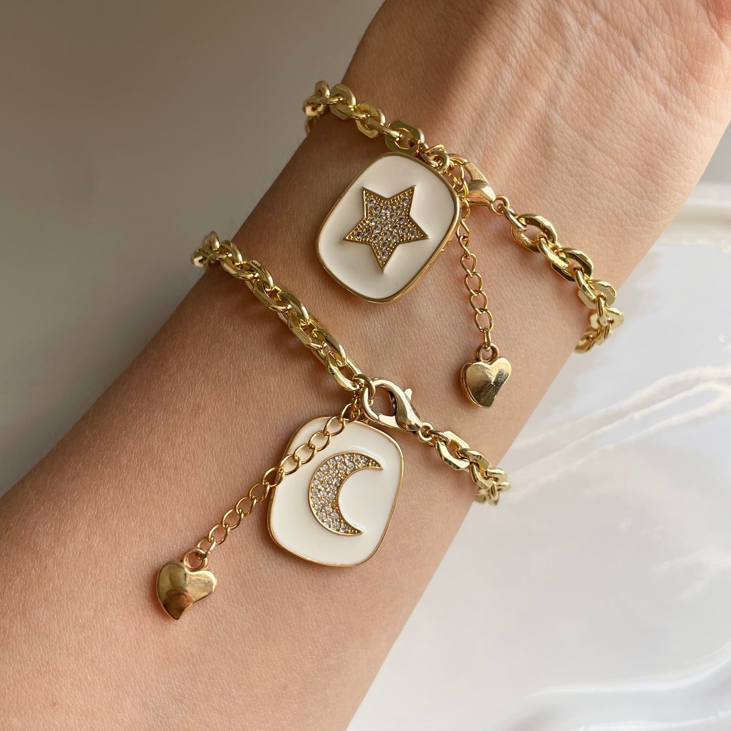 Pulsera Ale.