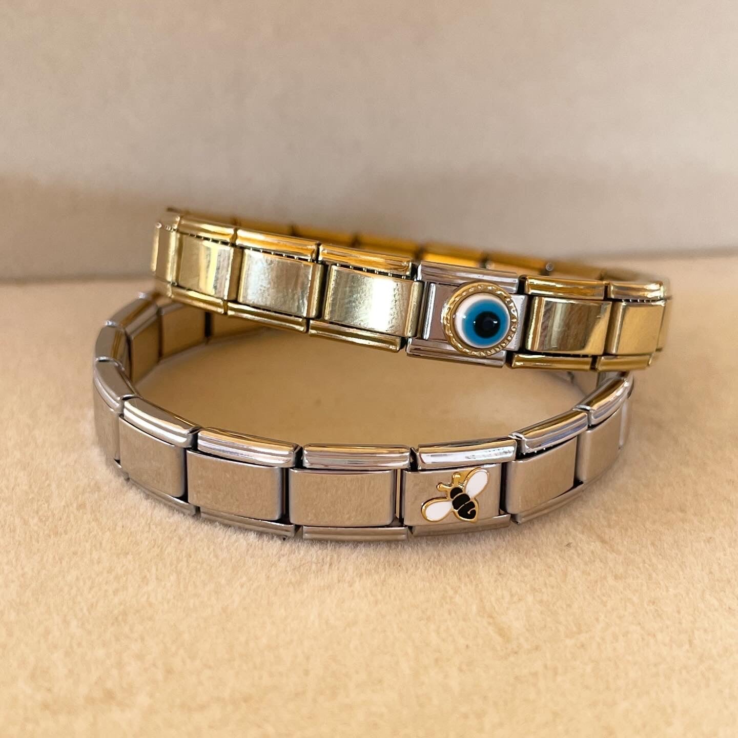 Pulsera Retro.