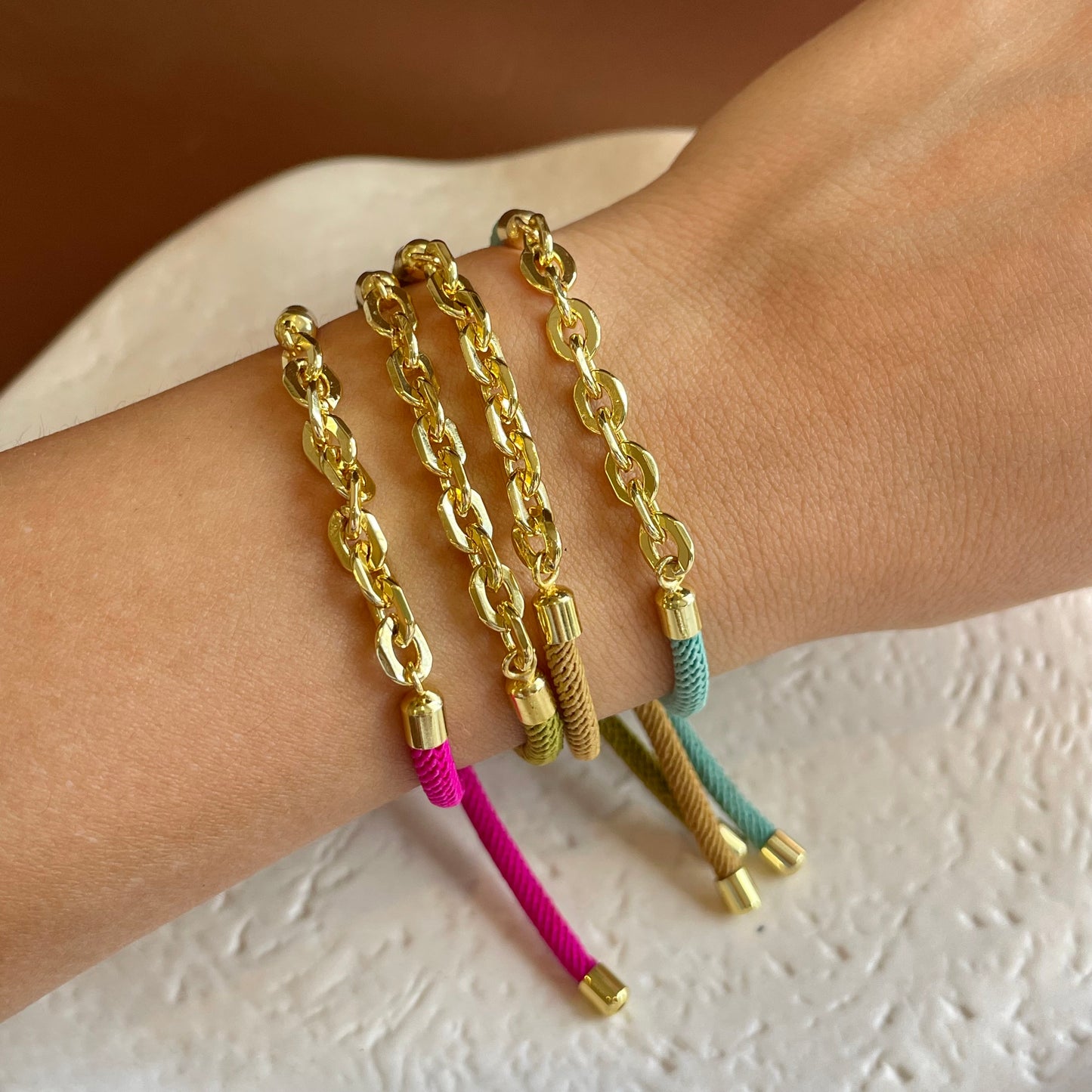 Pulsera Bazzi.