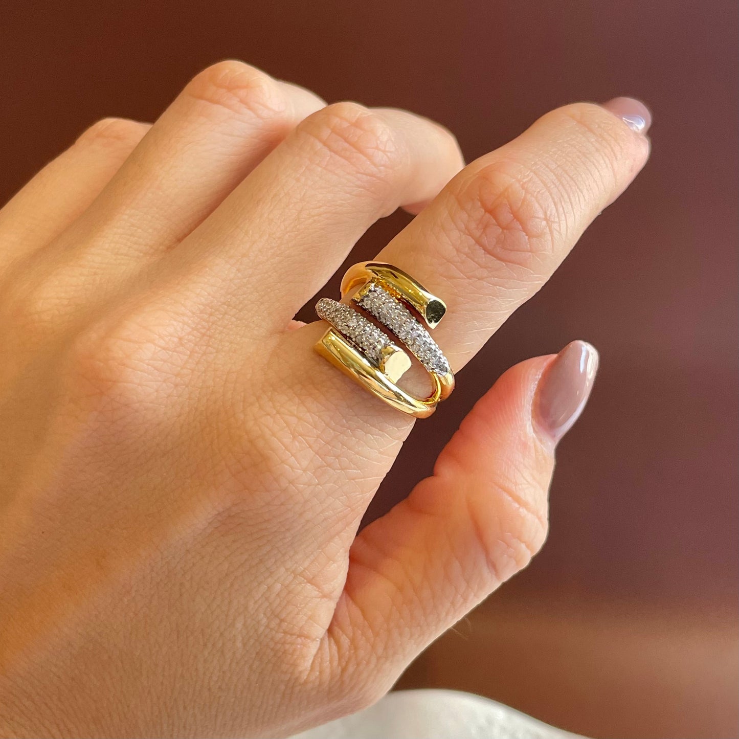 Anillo Pilar.