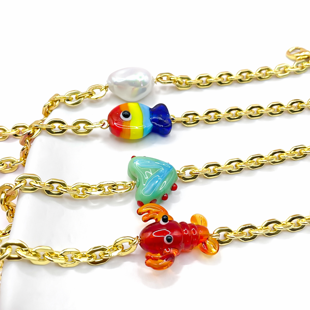 Pulseras Lory.