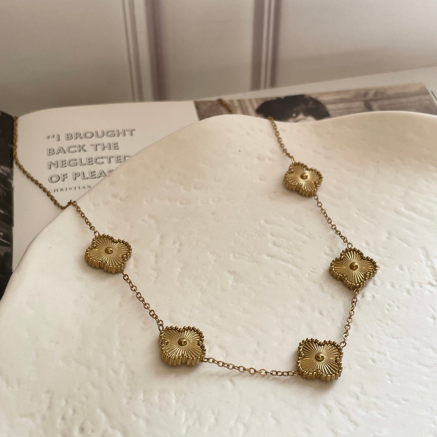 Collar Tréboles.