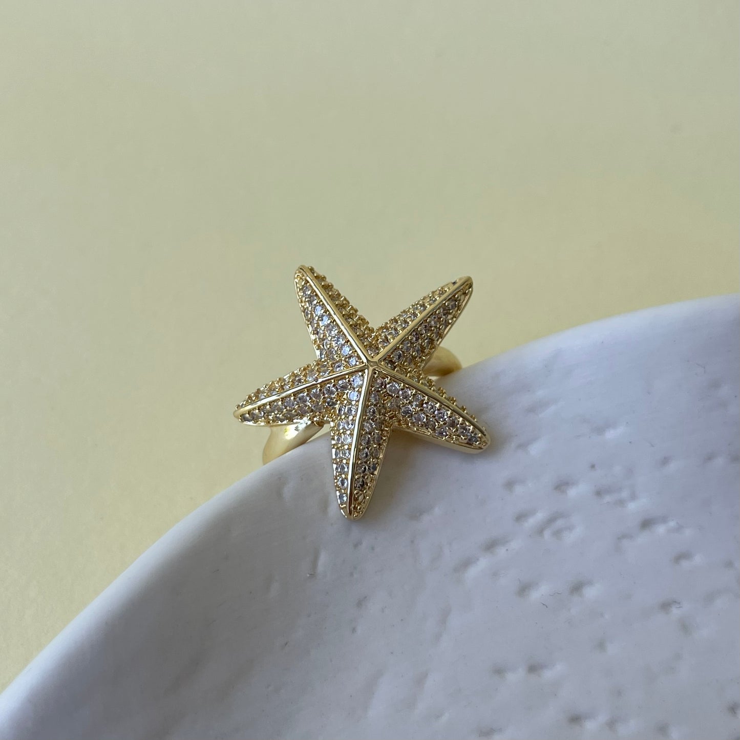 Anillo Ariel.