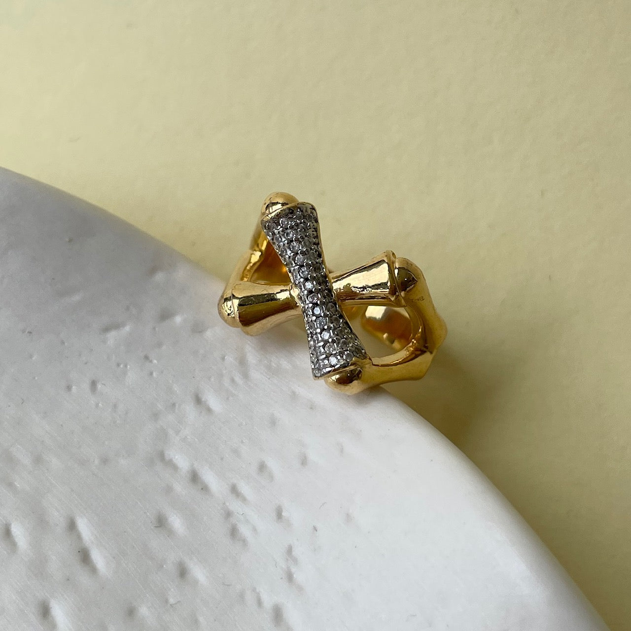 Anillo Corina.