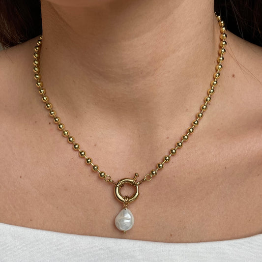 Collar Balbina.