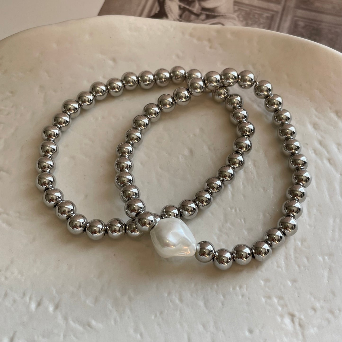 Pulsera Violeta.