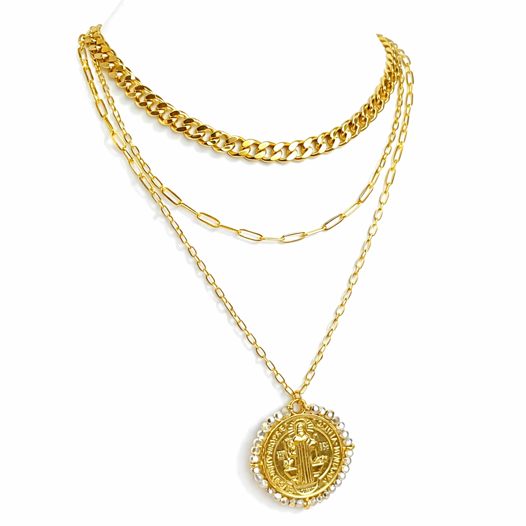 Collar Triple San Benito.
