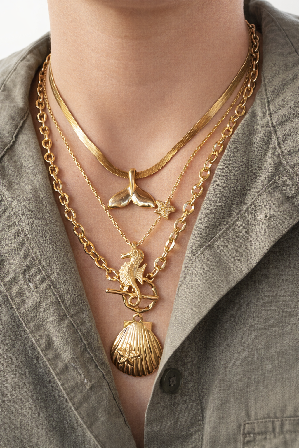 Collar Ariel.
