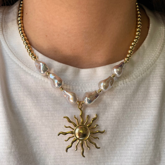 Collar Venus.