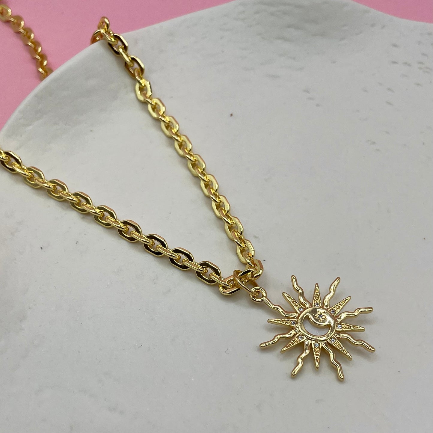 Collar Sun.