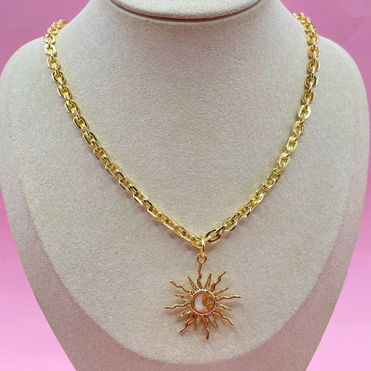 Collar Sun.