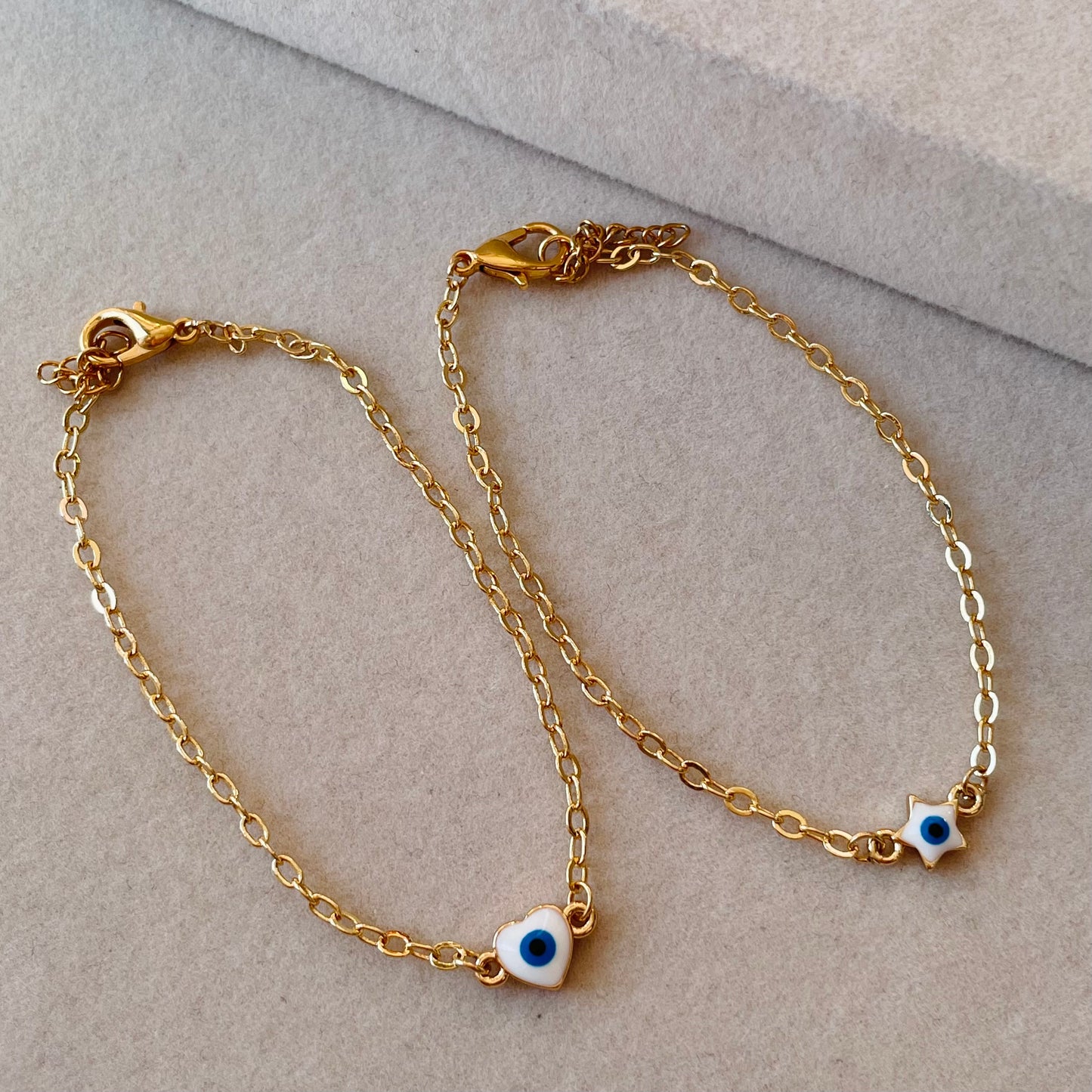 Pulsera ojo.