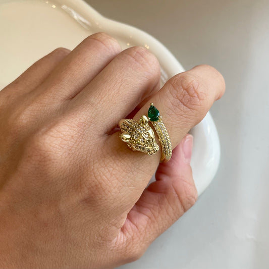 Anillo Jaguar.