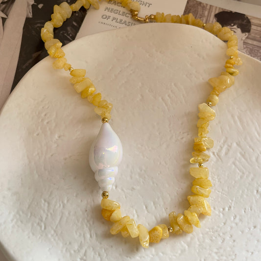Collar caracol.