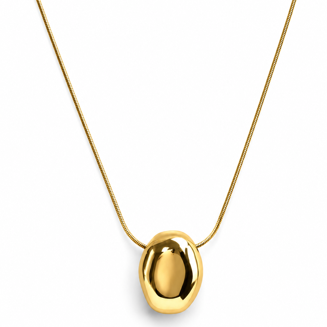 Collar Roka.